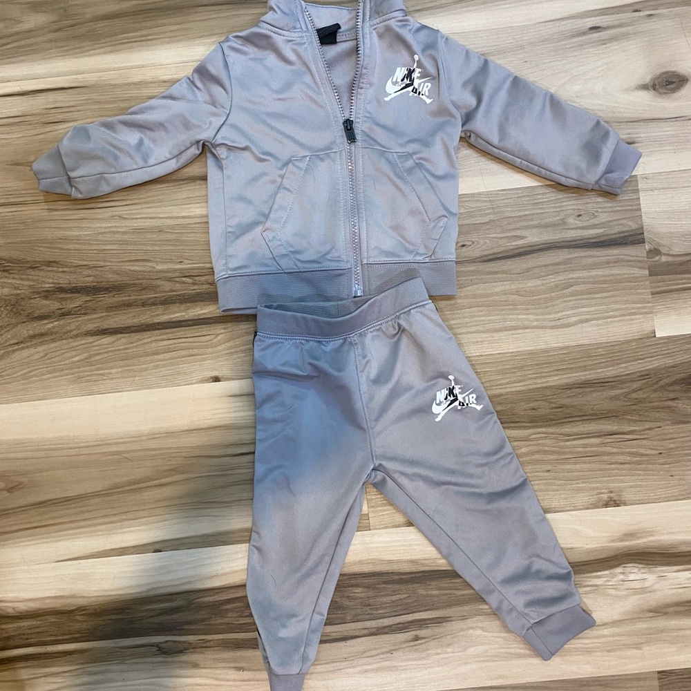 Jordan Kids Matching Set in Gray